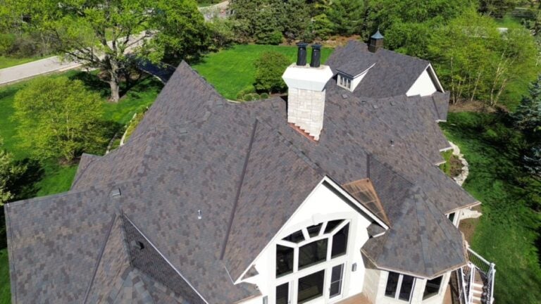 asphalt shingle roof