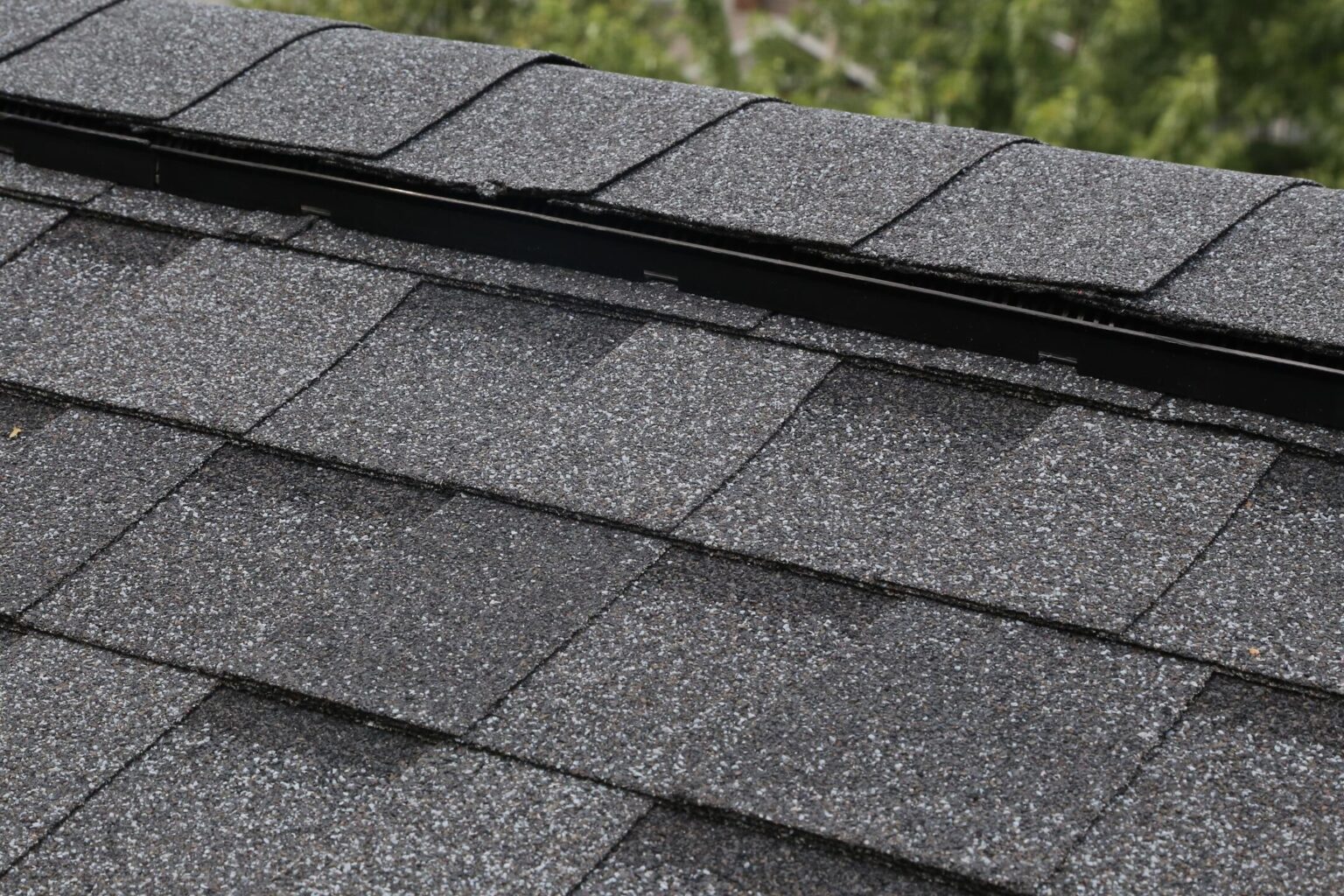5 Best Roof Shingles (Asphalt Shingle Brands, Styles, & More)